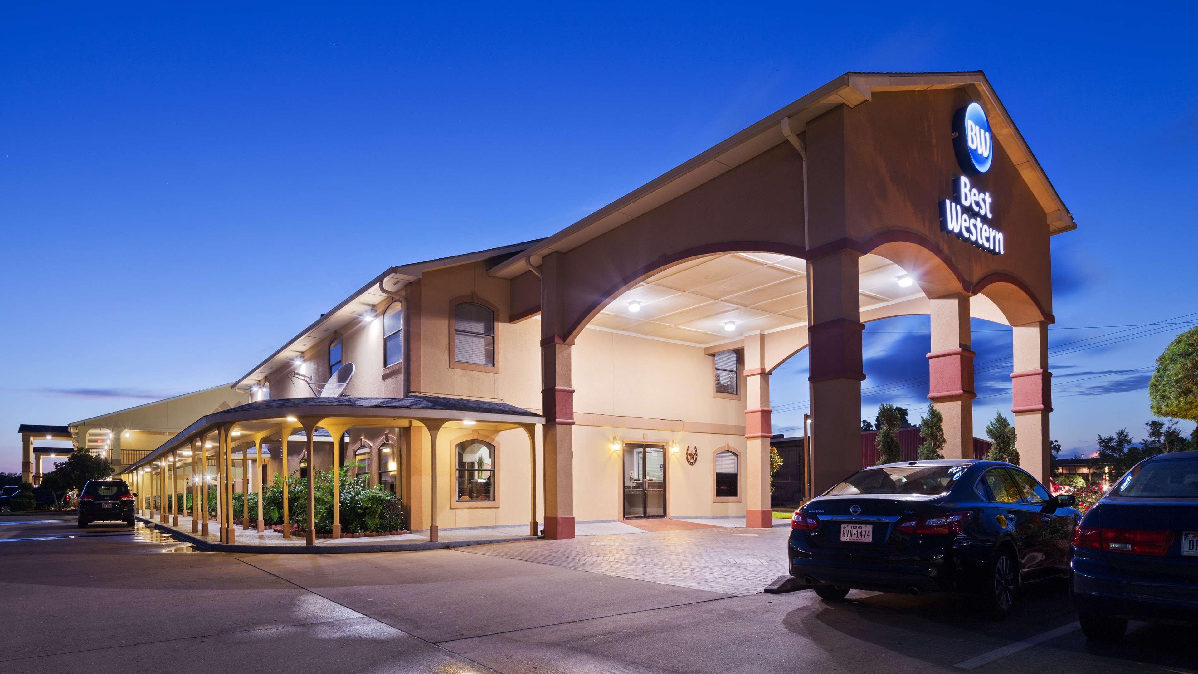 Best Western Angleton Inn Bagian luar foto