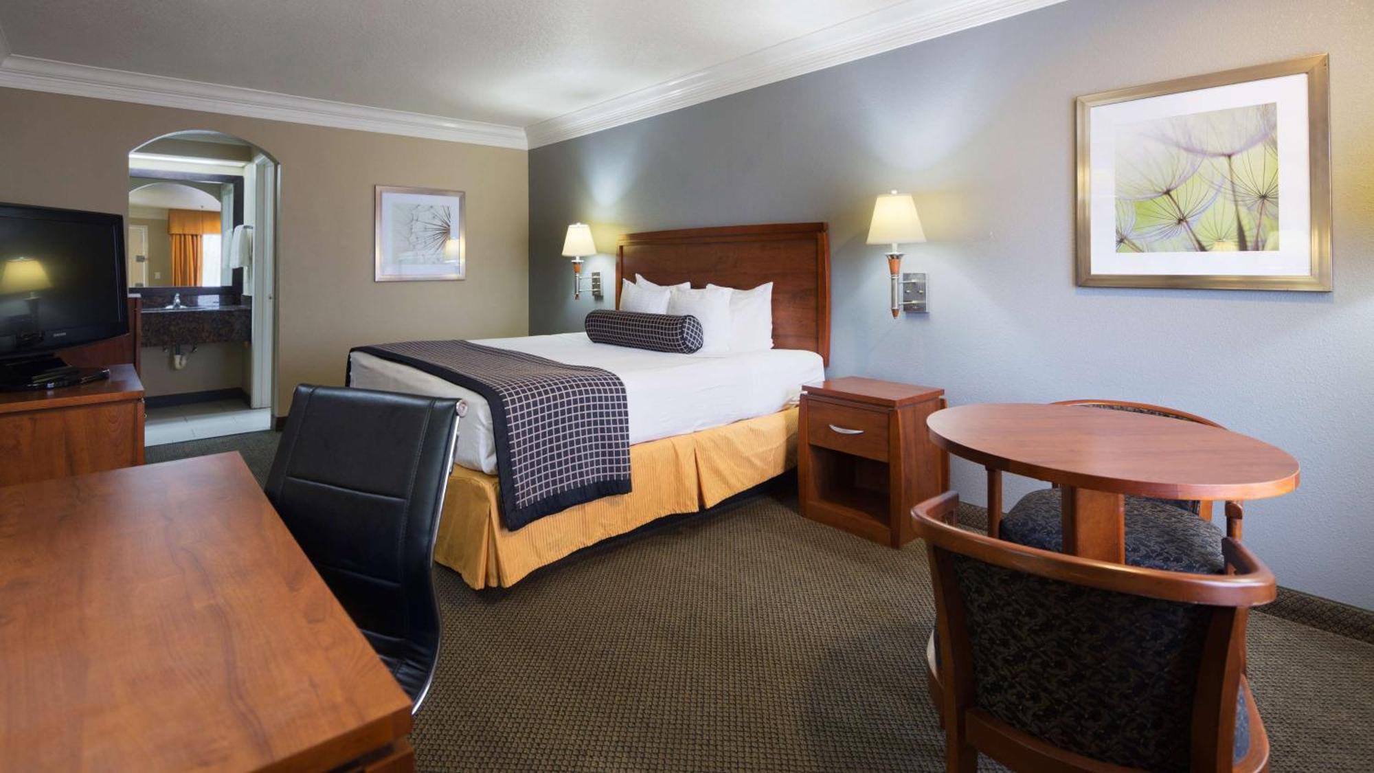 Best Western Angleton Inn Bagian luar foto